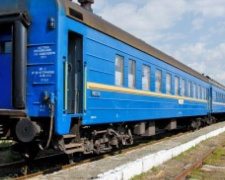 В пригородных поездах &quot;Донецкой железной дороги&quot; за 10 месяцев проехались свыше 3 млн пассажиров