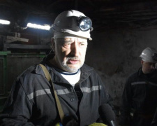 Жебривский побывал в прифронтовой шахте (ФОТО + ВИДЕО)