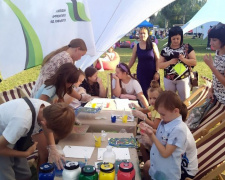 В Авдіївці молодіжний фестиваль об&#039;єднав тисячі городян в бажанні робити українське разом (ВІДЕО)
