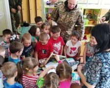 Авдеевские «симики» сообщили, что дети и военные получили помощь (ФОТО)