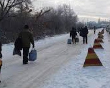 КПВВ и блокпосты на Донбассе: провокация боевиков,  отказы в пропуске и задержания