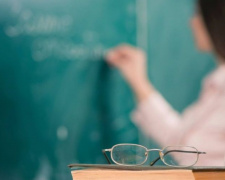 Яку зарплату отримуватимуть авдіївські вчителі: у МОН анонсували підвищення