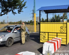 На блокпостах в Донецкой области в октябре &quot;отловили&quot;  28 разыскиваемых преступников