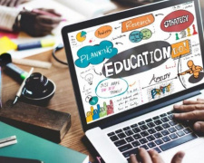 Учителей Авдеевки могут премировать за работу в режиме онлайн