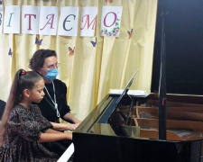 Авдеевская &quot;музыкалка&quot; пригласила школьников на лекцию-концерт об украинских композиторах