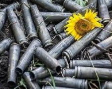 Боевики за сутки 19 раз нарушили перемирие на Донбассе: под Авдеевкой били из гранатометов  и пулеметов