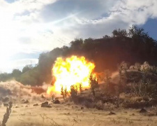 Массовый подрыв боеприпасов произошел на Донбассе (ФОТО + ВИДЕО)