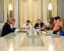 Кучма вернулся в переговоры по Донбассу