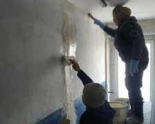 В Авдеевке приступили к ремонту девятиэтажки по улице Коммунальной