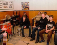 В Авдеевке заработала рок-школа (ФОТО)