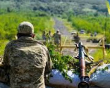 33 обстрела: столкновения на Донбассе не прекращаются