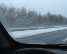Дороги в Донецкой области остаются скользкими и опасными