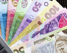Средняя зарплата в Украине в июне составила более 14 тысяч гривен