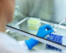 В Украине тестируют четыре препарата для лечения коронавируса