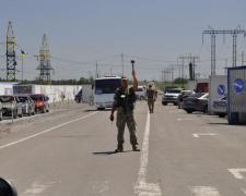 Почти 30 человек не смогли пересечь линию разграничения на Донбассе