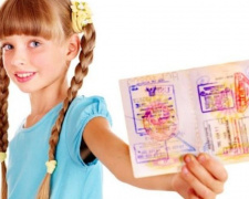 Важно для жителей Донбасса: как оформить загранпаспорт для ребенка