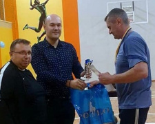 Ко Дню защитника Украины в Авдеевке провели соревнования по армреслингу и гиревому спорту