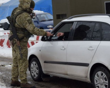 Донбасские КПВВ: пропущен гуманитарный груз, задержана косметика