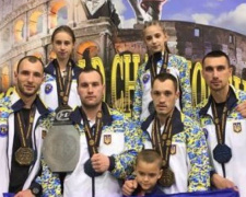 Работник Донецкой железной дороги взял &quot;золото&quot; на международном чемпионате по кикбоксингу