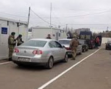 На КПВВ в Донецкой и Луганской областях вчера не пропустили  27 человек