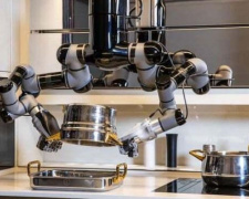 Придумает меню и приготовит ужин. В Британии создали роботизированную кухню