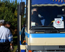 Красный Крест запустил автобус, на котором жители поселка Опытное могут добраться в Авдеевку