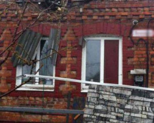 Прифронтовая Марьинка подверглась ночному обстрелу:  поврежден ряд домов