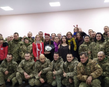 Защитники Авдеевки посетили новогодний  концерт