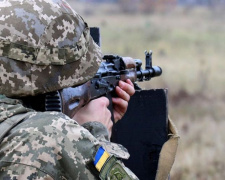 На Донбассе 14 обстрелов, один военный ранен