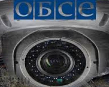 Боевики лазером &quot;слепят&quot; камеру СММ ОБСЕ на Донбассе (ВИДЕО)