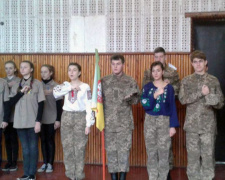 Дети прифронтовой Авдеевки сразились за казацкую булаву (ФОТО)