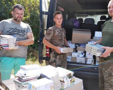 Авдеевские «симики» получили нужную литературу, помогали с врачом и поздравили ветеранов