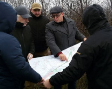 Жебривский проинспектировал строительство газопровода  для Авдеевки: работы идут полным ходом