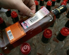 В Украине половина всего алкоголя – подделка