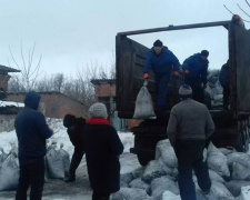 ADRA Ukraine обеспечила углем почти 1300 семей в &quot;серой зоне&quot; на Донбассе (ФОТО)