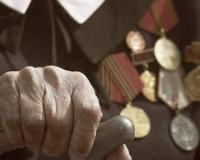 УСЗН в Авдеевке формирует списки получателей разовой помощи ветеранам войны