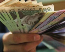 Средняя зарплата в Донецкой области впервые &quot;перешагнула&quot; отметку в 10 тысяч гривен