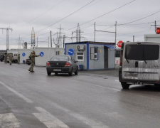 Утро 11 октября у донбасских пунктов пропуска: на удивление мало машин у КПВВ «Новотроицкое»