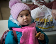 Почти 870 000 &quot;наборов выживания&quot;  уже выданы малышам-жителям зоны АТО от Гуманитарного штаба Ахметова