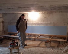 В Авдеевке приводят в порядок местные подвалы (ФОТО)