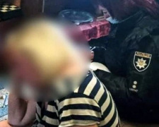 Поліцейські Авдіївки склали адмінпротокол на недбайливу матусю двох неповнолітніх дітей