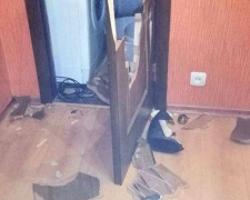 В прифронтовой Марьинке произошел взрыв в квартире: погибли два человека (ФОТО)