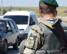 КПВВ и блокпосты на Донбассе: за сутки почти три десятка человек не пропустили, еще шесть – задержали