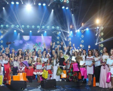 На Донетчине стартовал региональный конкурс детского творчества «Яркие дети Украины»