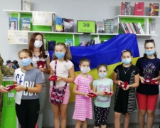 Авдеевцы изготовили для украинских защитников сюрпризы-обереги (ФОТО)
