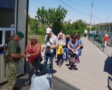 Правозащитники рассказали о проблемах при пересечении донбасской линии разграничения