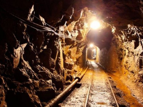 На шахте в Донецкой области произошел взрыв:  пострадали семь горняков