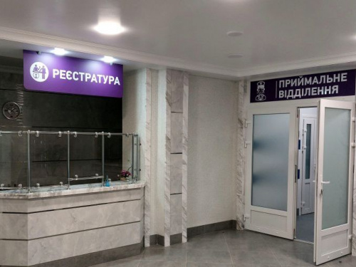 Медики Авдеевской больницы оценили комфорт обновленного приемного отделения