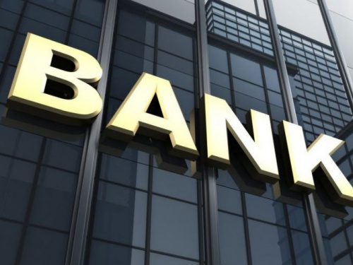 Банки блокируют карточки украинцев