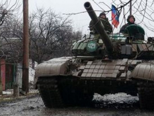 Штаб: оккупанты Донбасса потеряли два танка